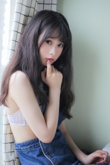 军训小姐姐跳舞曝光